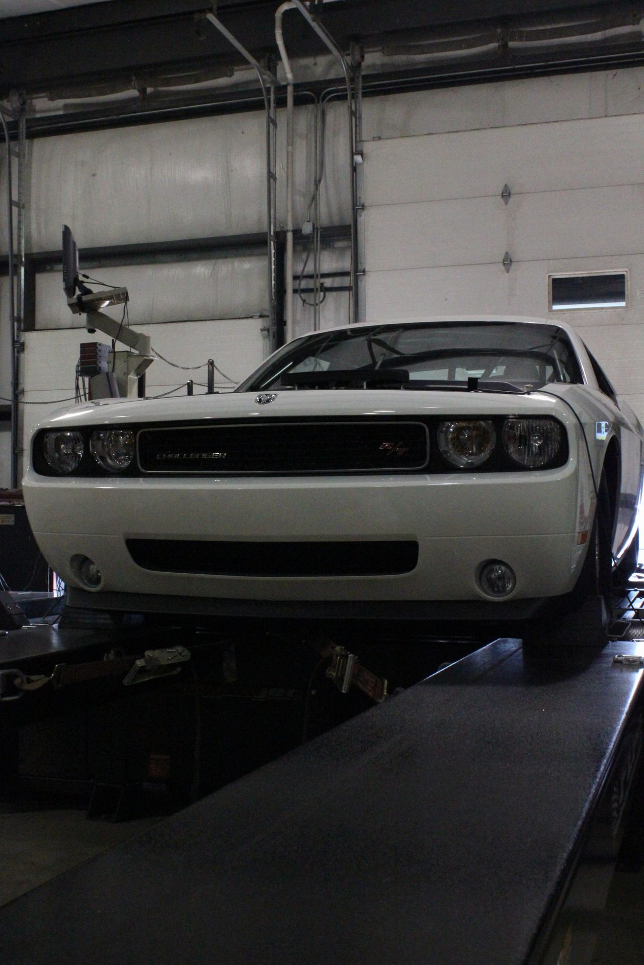 2010 Dodge Challenger, photo 2